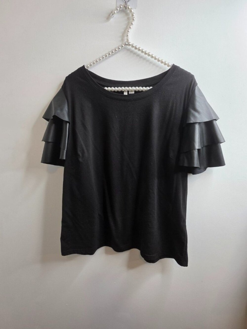 Cato Black Tiered Ruffle Sleeve Top Women’s XL Faux Leather Look